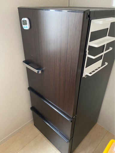 AQUA冷蔵庫　272リットル　2019年製造