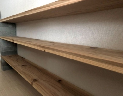 お取引中 杉板とコンクリートブロックで収納棚に 賃貸でもおしゃれに飾る Diy 木材 天板 収納棚 So 学園前の収納家具 棚 シェルフ の中古あげます 譲ります ジモティーで不用品の処分