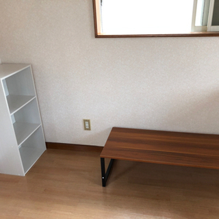 引っ越しで不要になった簡易家具です。差し上げます
