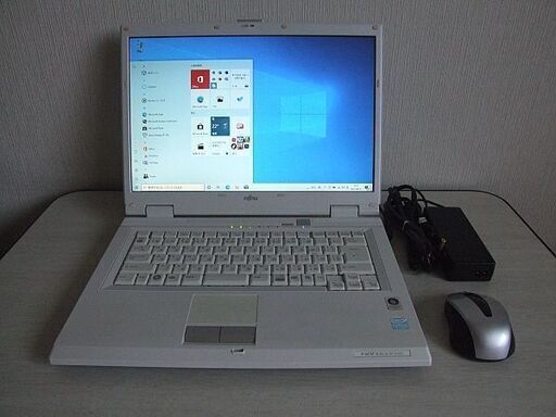 高速SSD120GB搭載 Fujitsu FMV-BIBLO NF/A40N ノートパソコン　(3835)