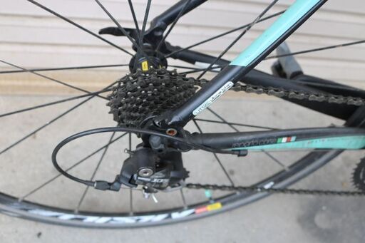 受け渡し予定者あり高級自転車 ビアンキ ロードバイク20段ギア 【公式 