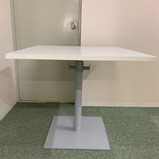 正方形テーブル