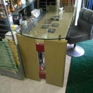 店舗用ガラステーブル