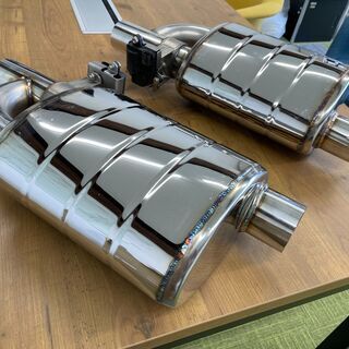爆音/静音切り替え可能ステンレスマフラー2.5インチ【ネット決済可 