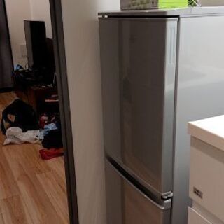 冷蔵庫　洗濯機　シャープセット　どっちもドア　穴無しステンレス