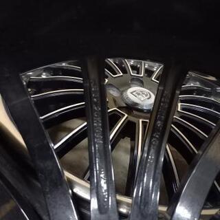 レグザーニ　２０インチ　８、５Ｊ１０Ｊ　クラウン　セルシオ　などに