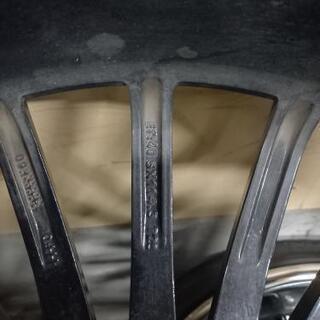 レグザーニ　２０インチ　８、５Ｊ１０Ｊ　クラウン　セルシオ　などに