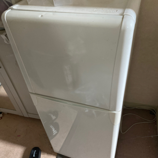 冷蔵庫　一人暮らし用　中古　業者様向け？