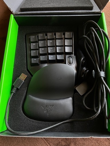 Razer Tartarus V2 左手用キーパッド RZ07-0227010