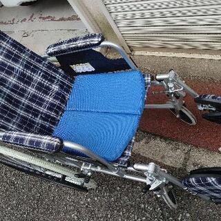 リクライニング 車椅子