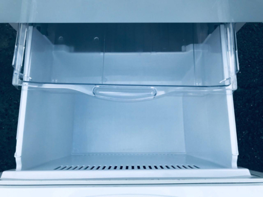 786番 日立✨ノンフロン冷凍冷蔵庫✨R-27YS‼️