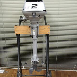 極上 新品同様 ホンダ　2馬力　船外機　BF2D　4ストローク船外機 箱、説明書、付属品あり 極上 新品同様 ホンダ 2馬力 船外機 BF2D 4ストローク船外機 箱、