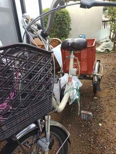 パナソニックの電動三輪自転車です。