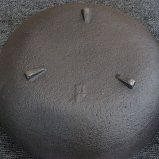 【愛品倶楽部柏店】久慈砂鉄 山王堂 天ぷら鍋 肉厚【管理No:101-024748 002】柏市周辺 出張買取 持込買取 引越し 処分 不要 生前整理 遺品整理 ご相談を！ 松戸 流山 我孫子 ﾘﾕｰｽ ﾘｻｲｸﾙ