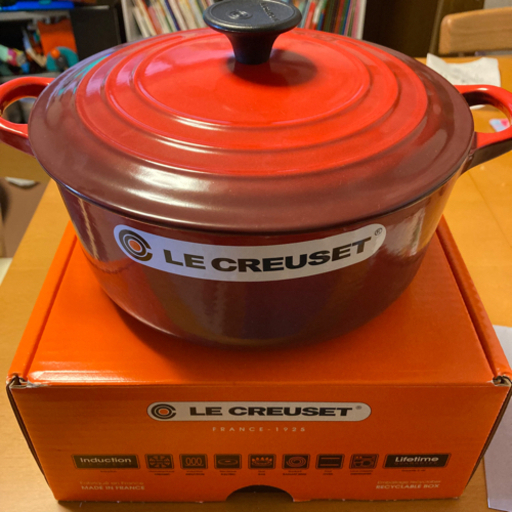 ル・クルーゼ　鍋　新品です！