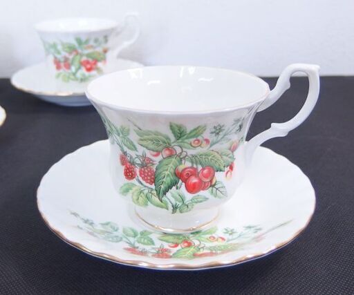 希少 英国 ROYAL ALBERT/ロイヤルアルバート ボーンチャイナ カップ 