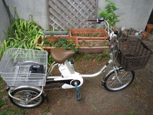 電動アシスト三輪自転車　Panasonic