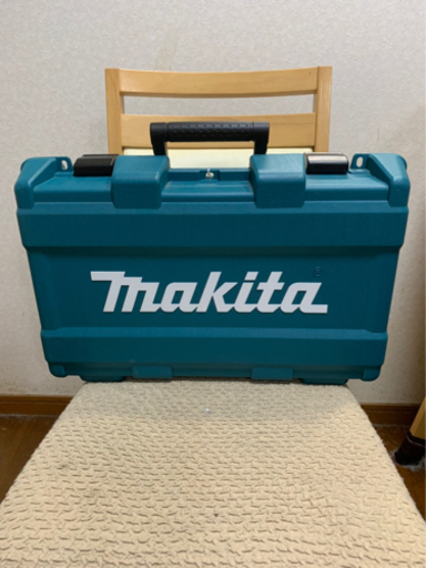 その他 【決まりました 】マキタ 充電式空気入れ