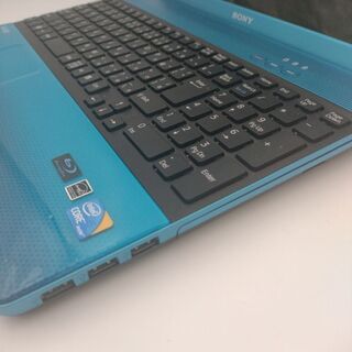 SONY VAIO corei5　メモリ4G 　SSD240G　Webカメラ　CD/DVDブルーレイ読み書き　Wifi対応 　Windows10搭載 青色 SONY VAIO corei5 メモリ4G SSD240G Webカメラ CD/DVDブルーレイ