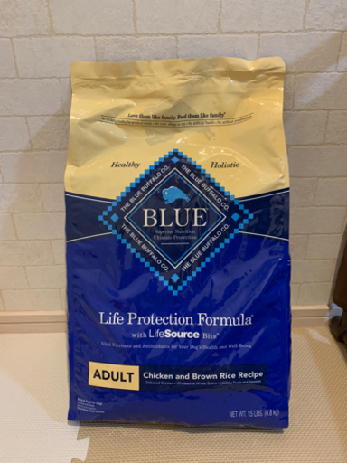ブルーバッファローLPF成犬用チキン\u0026玄米6.8kg