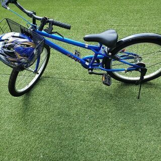 自転車　KRAIL   ブルー　22インチ　ヘルメット付き