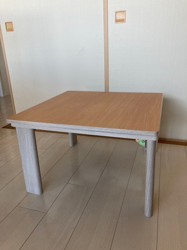 ひとり用こたつ