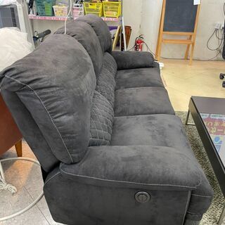 🖤おすすめ！！lurkey(ラルーキー) 電動リクライニングソファ 定価￥150,00 テーブル付き🖤