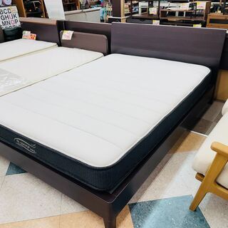 値下げしました！！💕ダブルベッド フレーム付き マットレス ニトリN  