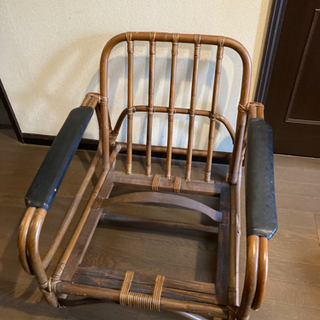 コスガの家具　籐の椅子