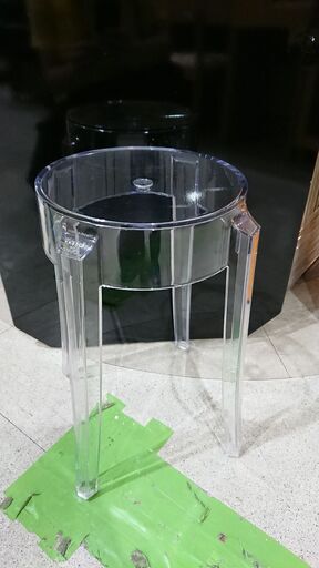 商談中　Kartell｜CHARLES GHOST｜カルテル｜チャールズゴースト｜スツール①