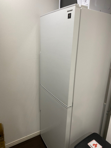SHARP シャープ 冷凍冷蔵庫 2ドア SJ-PD28E-W 右開き 2019年製