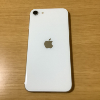 未使用品　iphone se 第二世代　ホワイト64GM simフリー