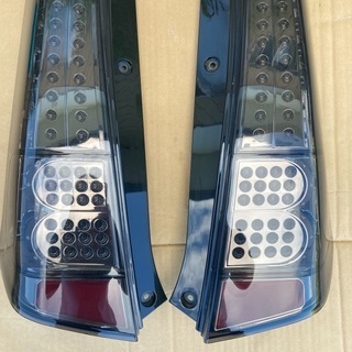 【ネット決済】ワゴンR MH23 LEDテールランプ
