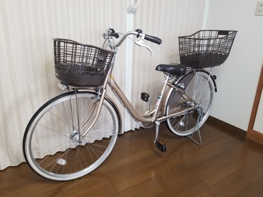 【受付終了】価格15800円／中古美品【自転車】／ブリヂストン／アルミーユ チェーン・点灯虫モデル AU63T
