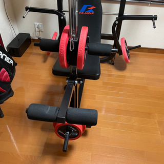 ファイティングロードのトレーニング器具一式 ファイティングロードのトレーニングマシーン