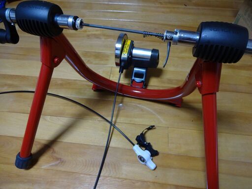 （配送無料）ロードバイクやクロスバイク乗りの方へ。サイクルトレーナーを売ります！（全国OK）