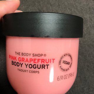 THE BODY SHOP ピンクグレープフルーツ　ボディヨーグルト