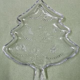 クリスマスのガラス皿