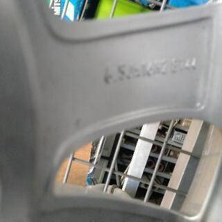 ニュービートルアルミホイル美品 車のパーツ