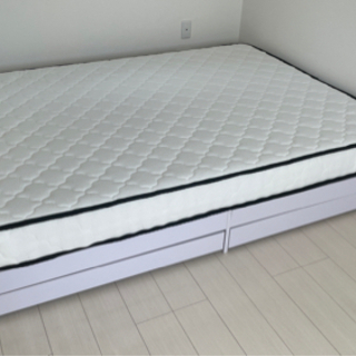 【1万円引き】マットレス付きダブルベッド※ほぼ新品