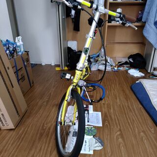 ☆再値下げ！7/31ヨドバシ秋葉原購入　DAHON 折り畳み自転車　保証＋付属品多数！