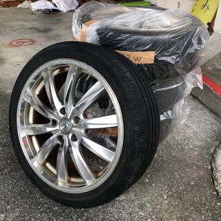 18インチ（タイヤ・ホイール）