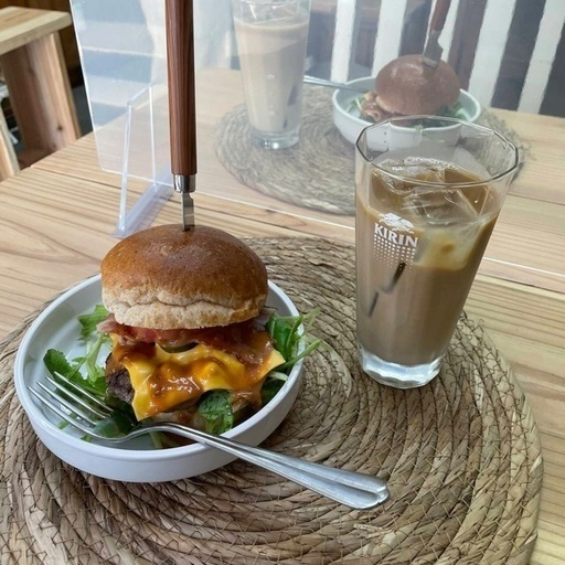 安佐北区可部で本格ハンバーガーを提供 Mino Mino 可部のカフェの無料広告 無料掲載の掲示板 ジモティー