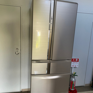 2016年製　三菱大型冷蔵庫　