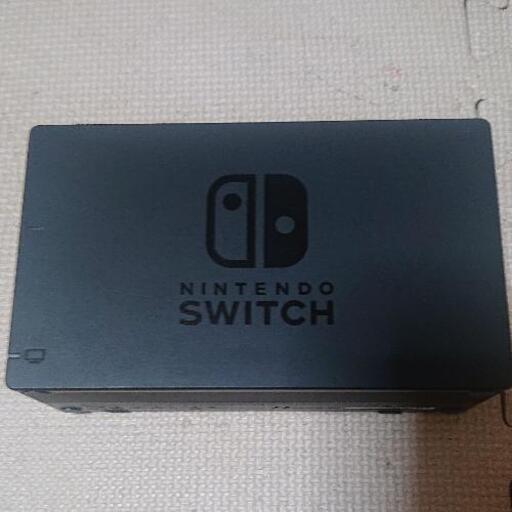 新型Nintendo Switch本体。