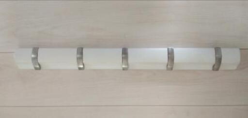 壁掛けコートラック　ホワイト