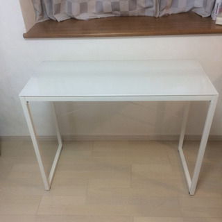 白い机 (ガラス天板・幅100×奥45×高75)