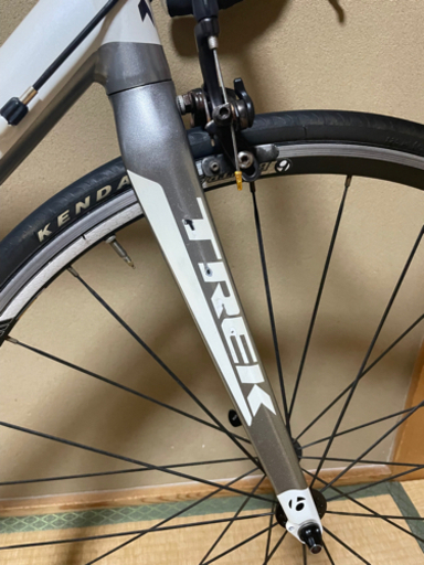 手渡希望】TREK ALPHA 2.3200 ロードバイク本体