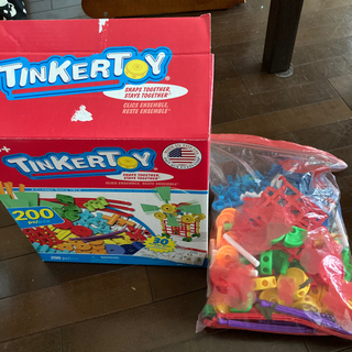 アメリカで購入　TinkerToy 200ピース