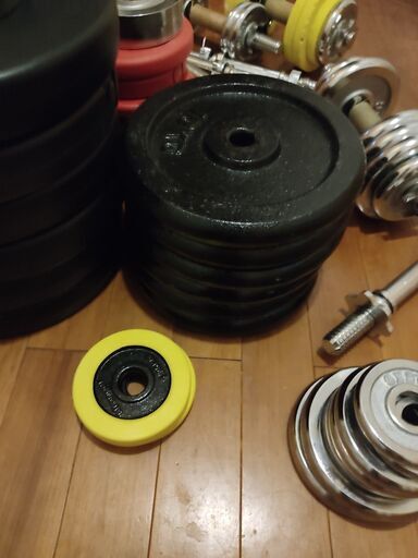 セール中747ダンベル 可変式 50kg 25kg×2個セット ５kg-25kg 747 ダンベル 可変式 50kg (25kg×2個セット) 5kg〜25kg（可変式